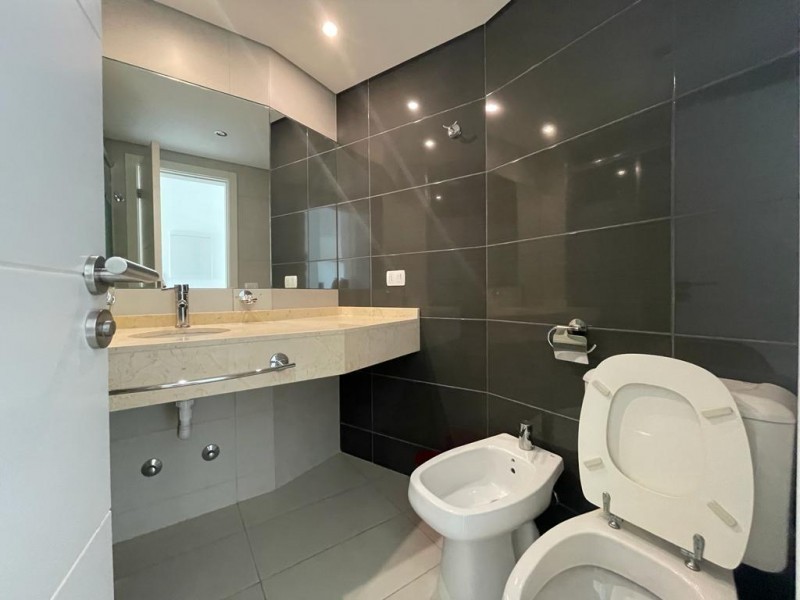 Moderno depto 1 dorm en alquiler en Playa Brava